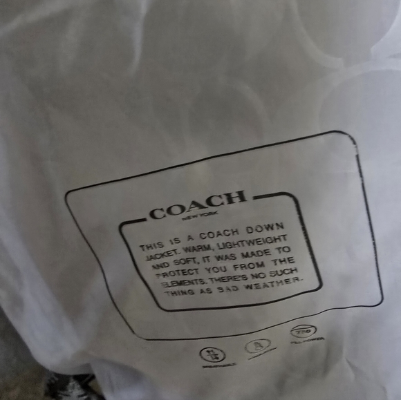 Coach Mid Puffer SOLD OUT - Picture 4 of 16